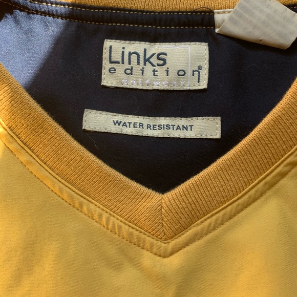 Water resistant sweatshirt - Picture 3 of 6